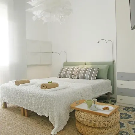 Longhi Apartment *